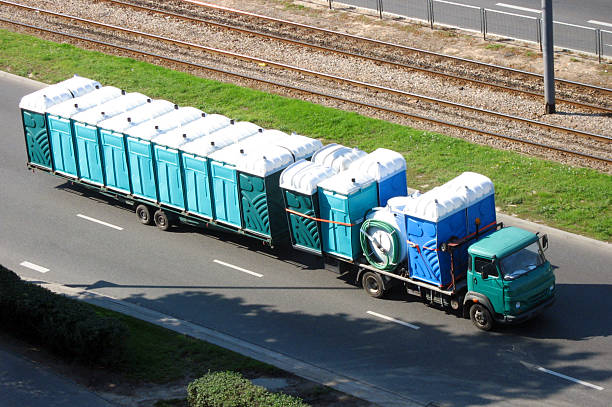 Best Porta potty delivery and setup  in Martinsburg, WV